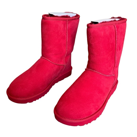 UGG Classic Short II "Samba Red" Boots - Picture 15 of 15